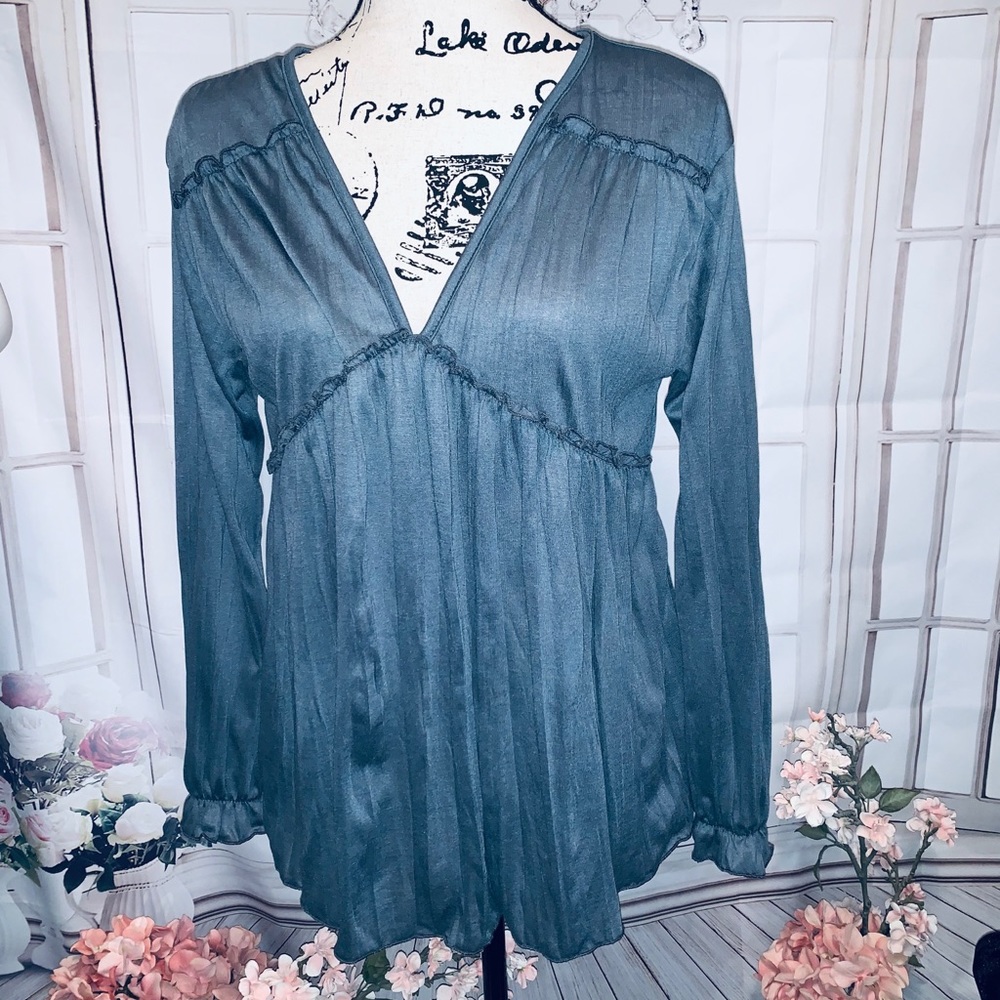 Brand New Abree Blouse 👚